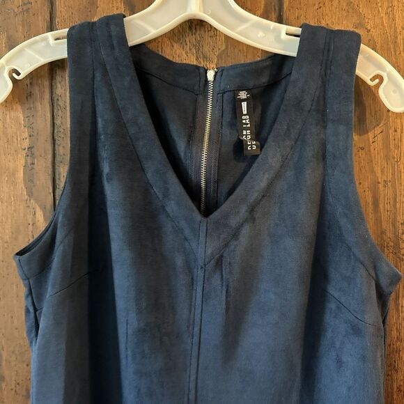 Womens DESIGN LAB for Lord & Taylor Faux‎ Suede Dress Size Medium - Picture 2 of 4